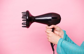 blow dryer