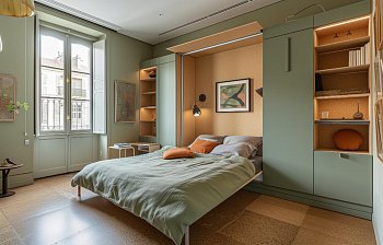 Murphy bed