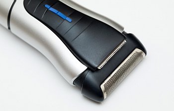 electric razor